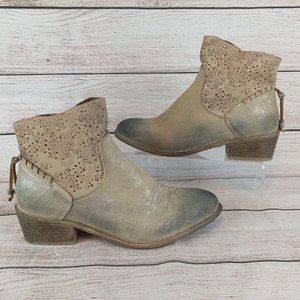 Boutique by Corkys Womens Dazzeling Booties Size 10 Tan Gray Zip
